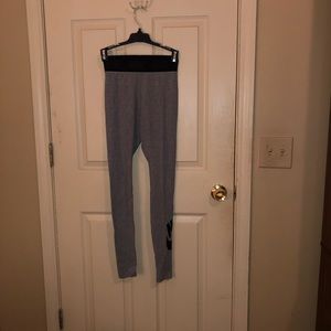 Nike Leg-A-See Leggings